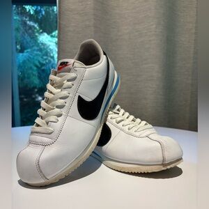 Nike Cortez White Navy Blue